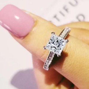 “2 CT” 925 STERLING STERLING ENGAGEMENT DIAMOND RING, CUTE RING, SHINY RING.
